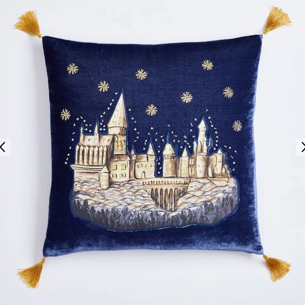 Harry Potter™ Hogwarts™ Castle Pillow Cover